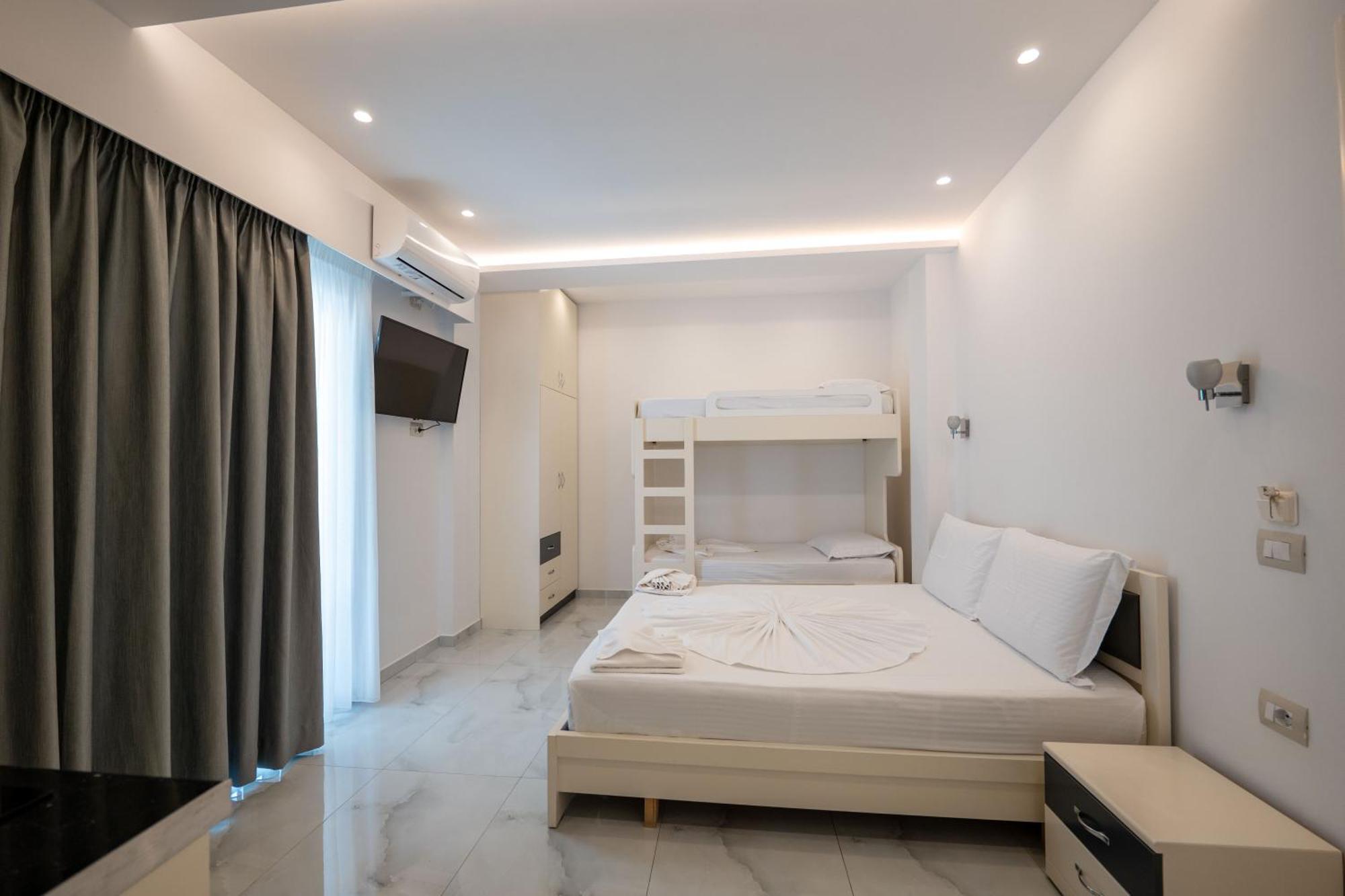 Apartments Mario Ksamil Bagian luar foto