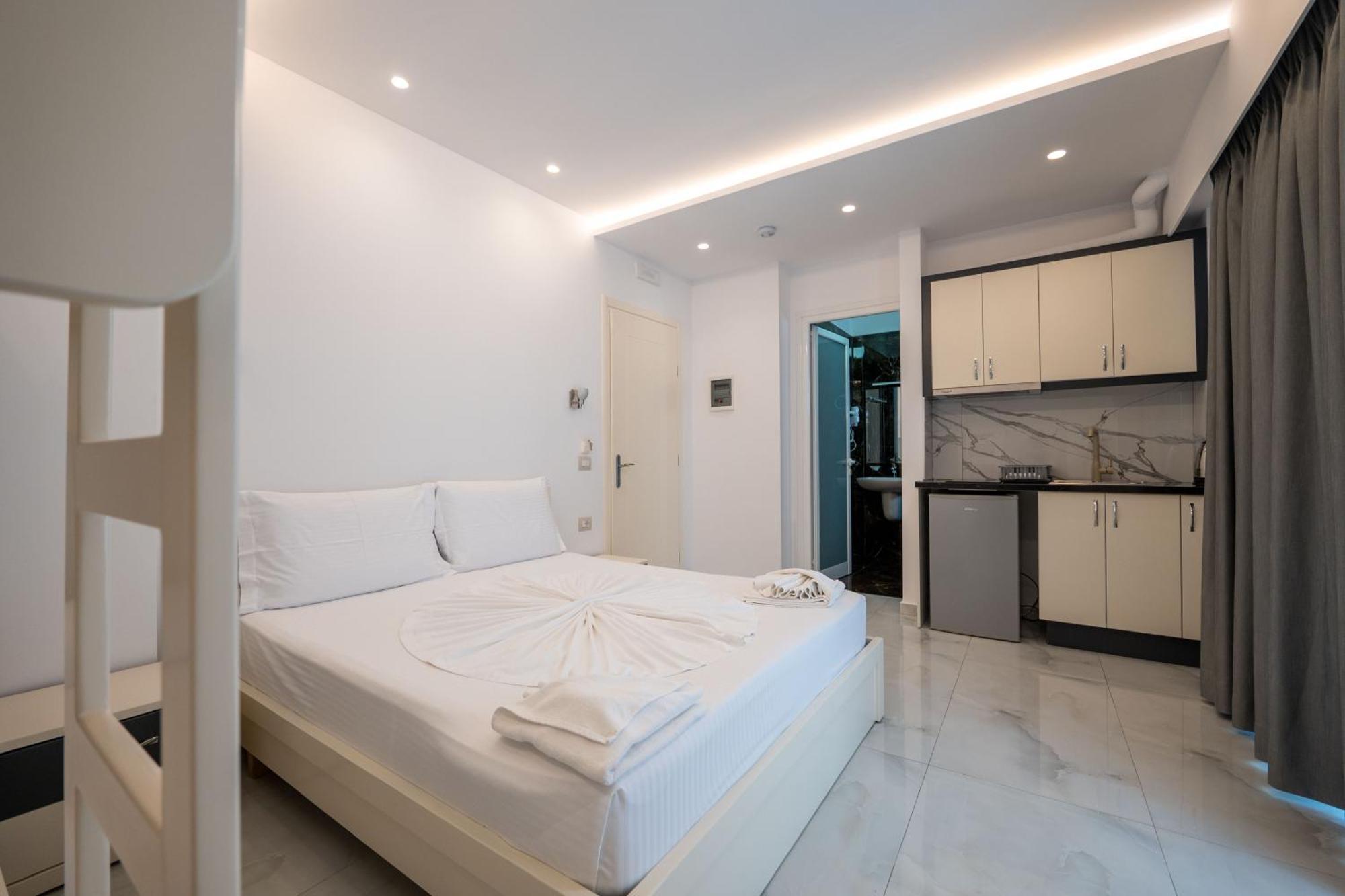 Apartments Mario Ksamil Bagian luar foto