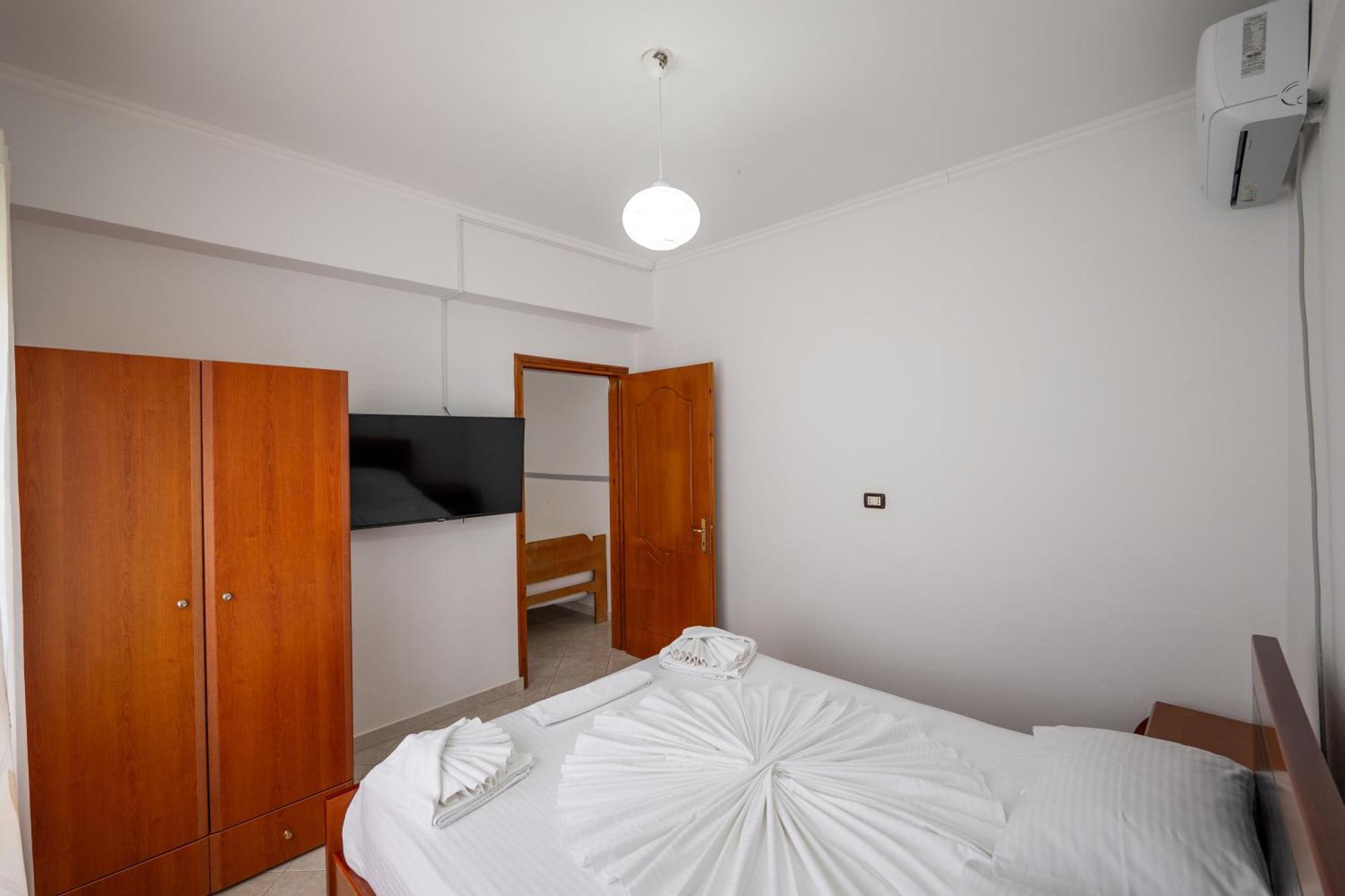 Apartments Mario Ksamil Bagian luar foto